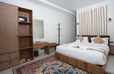 Queen Room